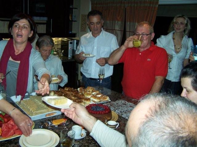 025-HAZIMOVA NOC..